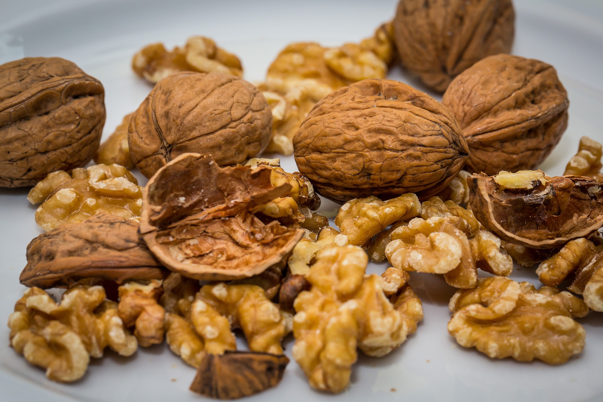 Jak vyčistit skořápky od ořechů?