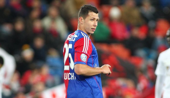 FC Le Mont - FC Basel Marek Suchy (FC Basel)