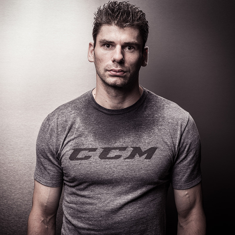 Hokejista Valach nemá kvůli Chomutovu peníze na léčbu syna SportyŽivě