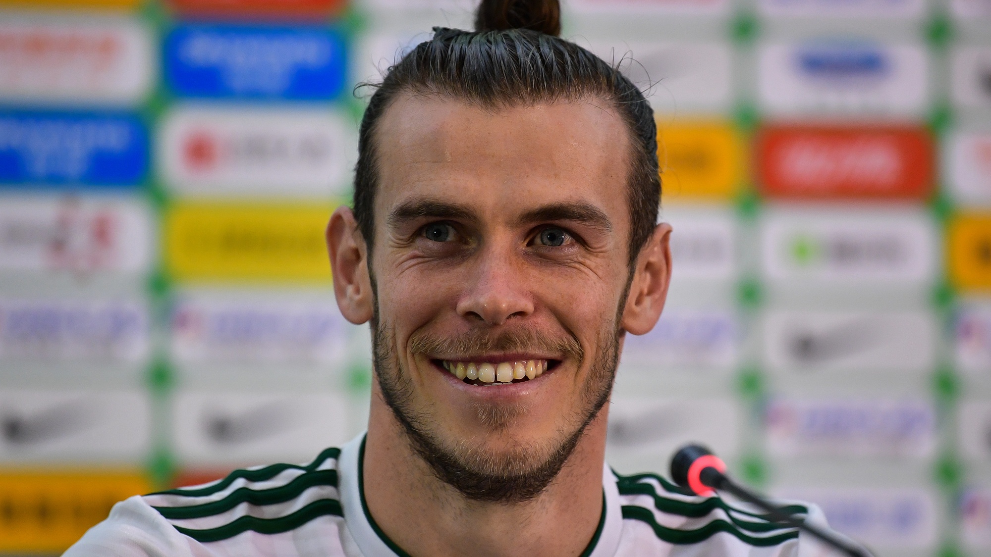 Dávám přednost filmu před zápasem, přiznal hvězdný fotbalista. Šest slavných jmen, pro která byl fotbal jen práce