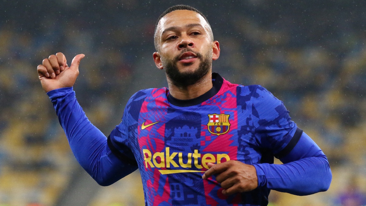 Nejlepší střelec Nizozemska končí v Brazílii ve zlém. Depay viní Corinthians z porušené dohody