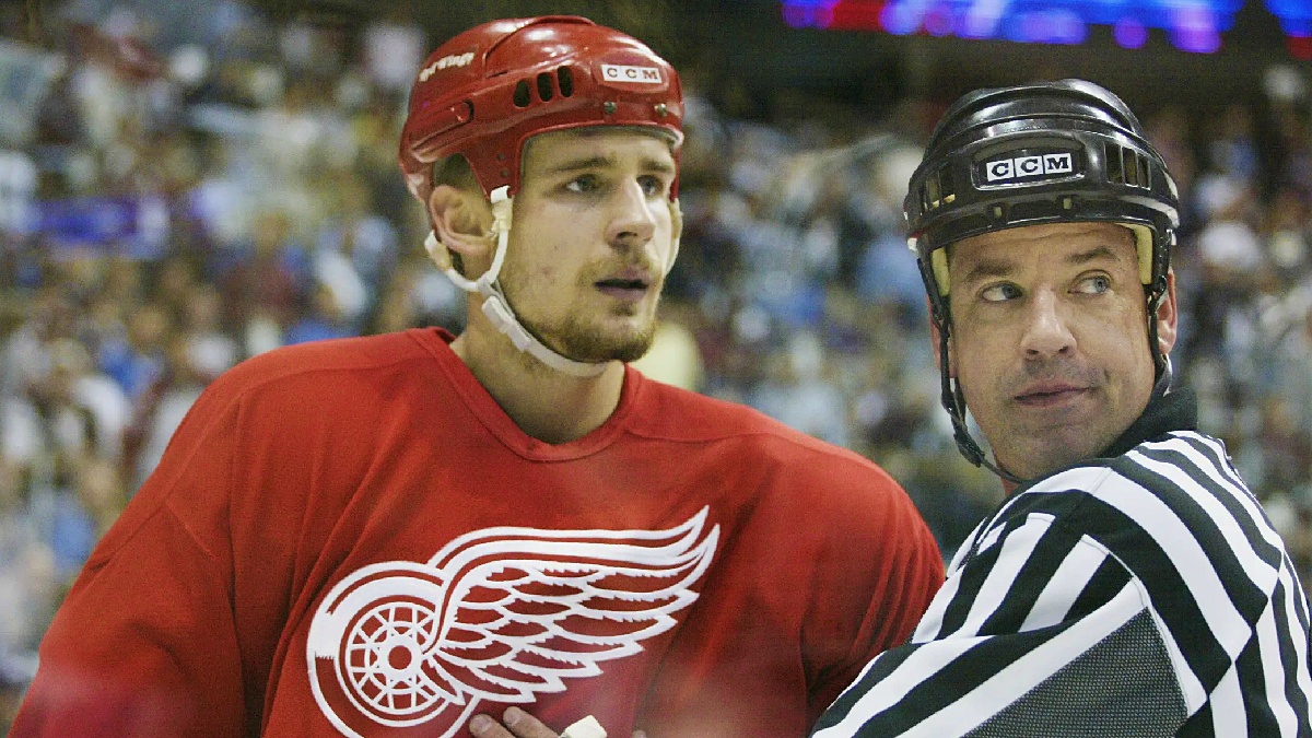 30 vteřin jsem byl mrtvý, vzpomíná Jiří Fischer na kolaps na střídačce. Bude z něj první český GM v NHL?