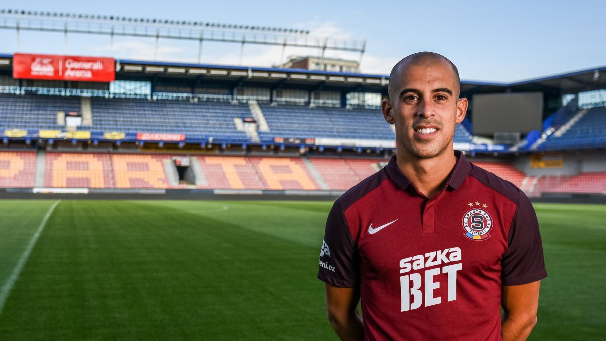 Kvíz: Fotbalové přestupy, které měly změnit český sport, ale skončily fiaskem. Víte, kde se stala chyba?