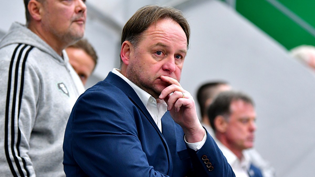Hokejový trenér Pavel Patera v ráži. Zkritizoval hráče, kteří svému gólmanovi plivli do tváře