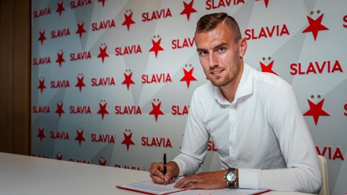 Revolta v kabině mistrovské Slavie. Kvůli vyhazovu Chorého chce skončit další hvězda