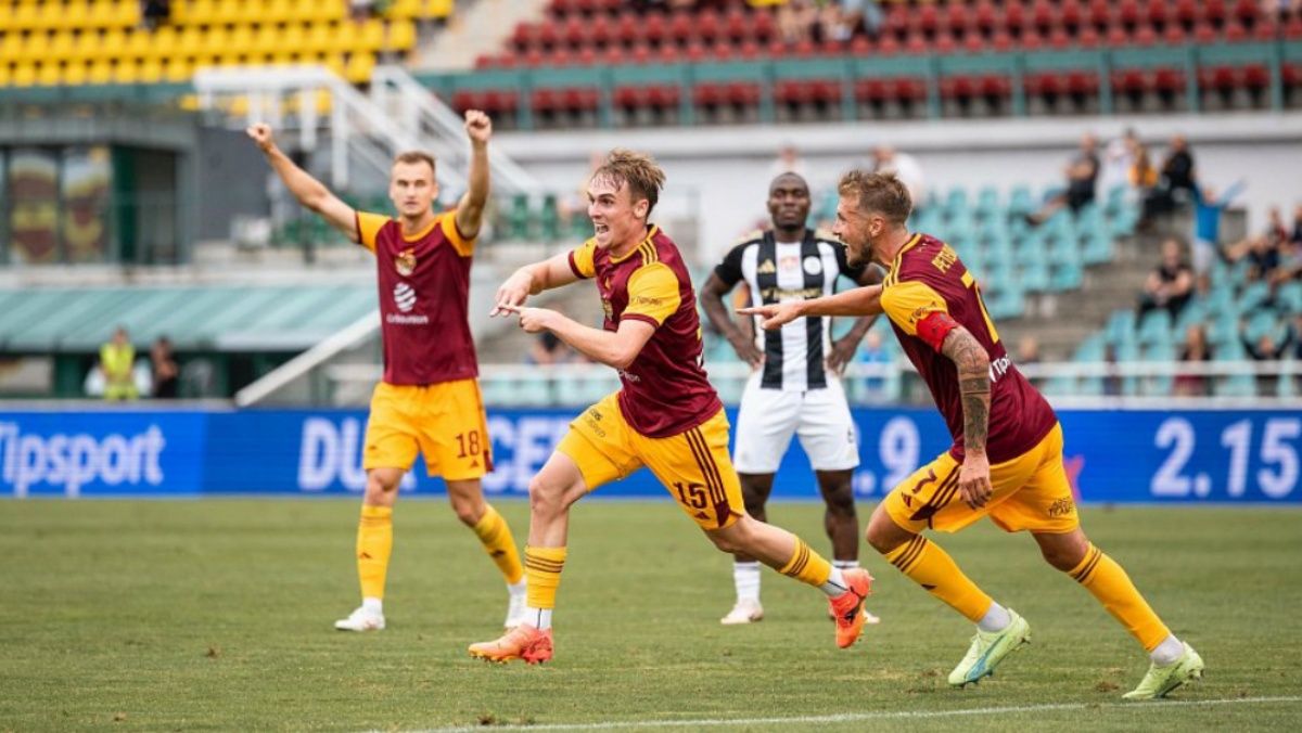Dukla se odvolá proti sestupu. Její právní argumenty mohou zablokovat postup Táborska i Artisu