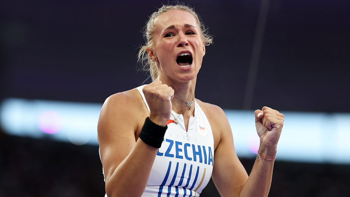 Švábíková oznámila těhotenství a vzdala ME v Birminghamu. Po porodu plánuje návrat k tyči i start na olympiádě