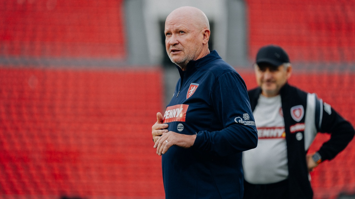 Reprezentační trenér Hašek musí po fiasku v Chorvatsku na kobereček