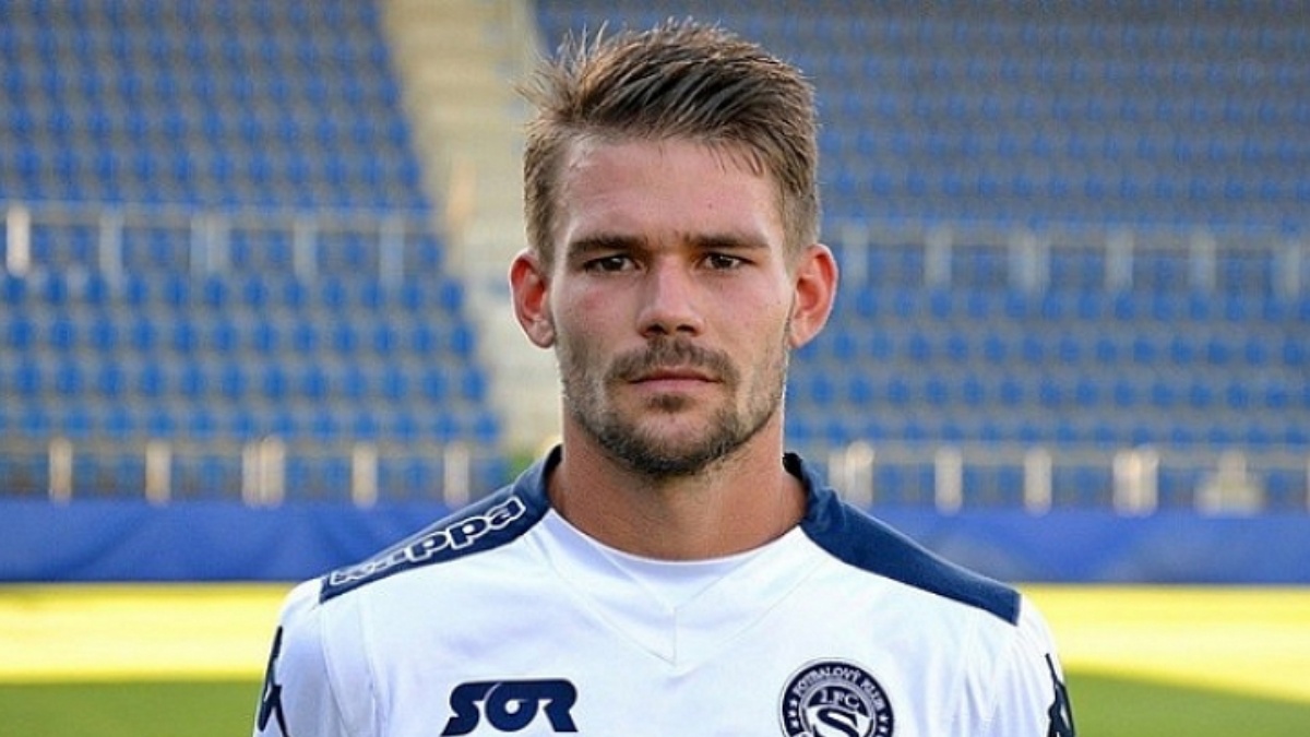 Český fotbalový reprezentant odešel za desítky milionů do Ruska. Jeho sen ale brzy skončil