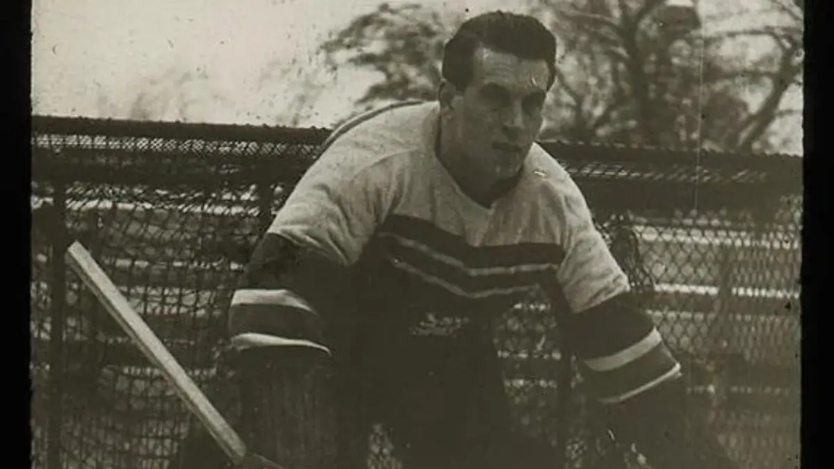 Hokejového mistra světa chtěli v NHL. Místo toho ho zavřeli do kriminálu