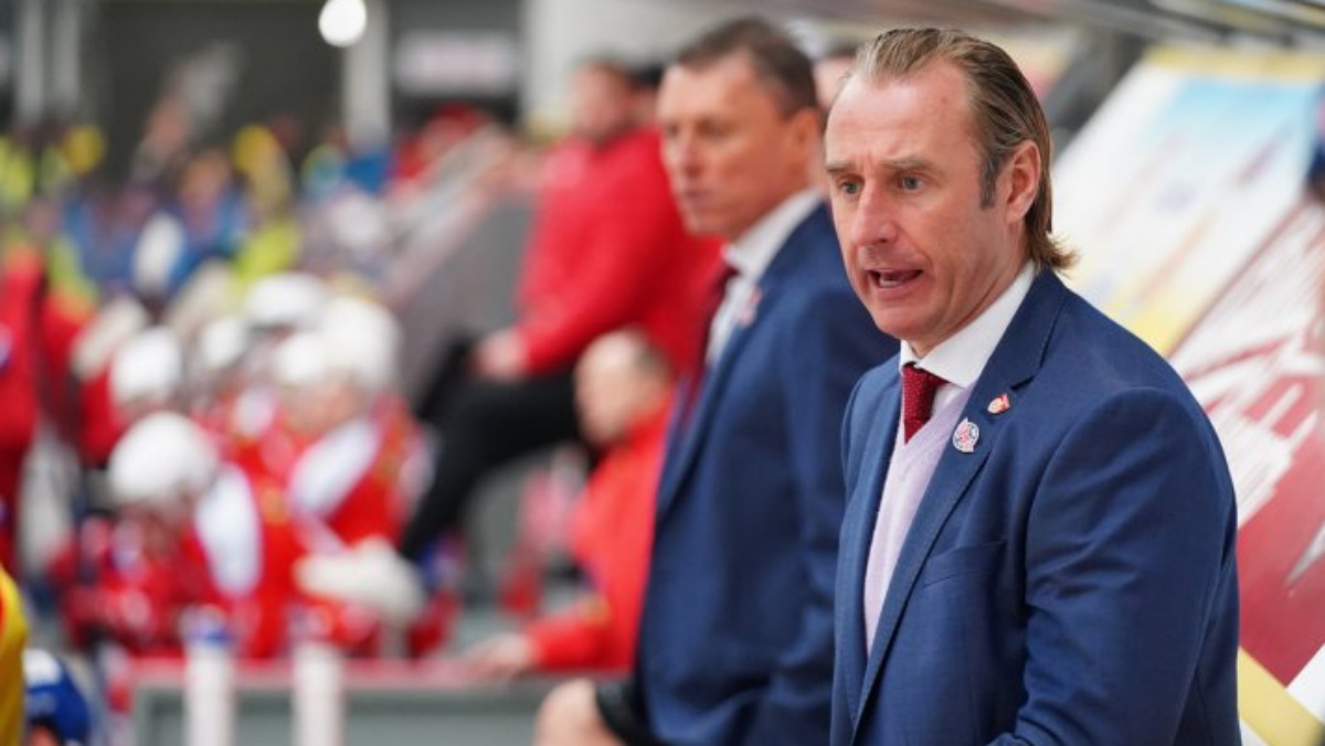 Čtvrtý Čech na trenérské lavičce NHL. Prospal po třech letech v AHL podepsal se St. Louis víceletou smlouvu