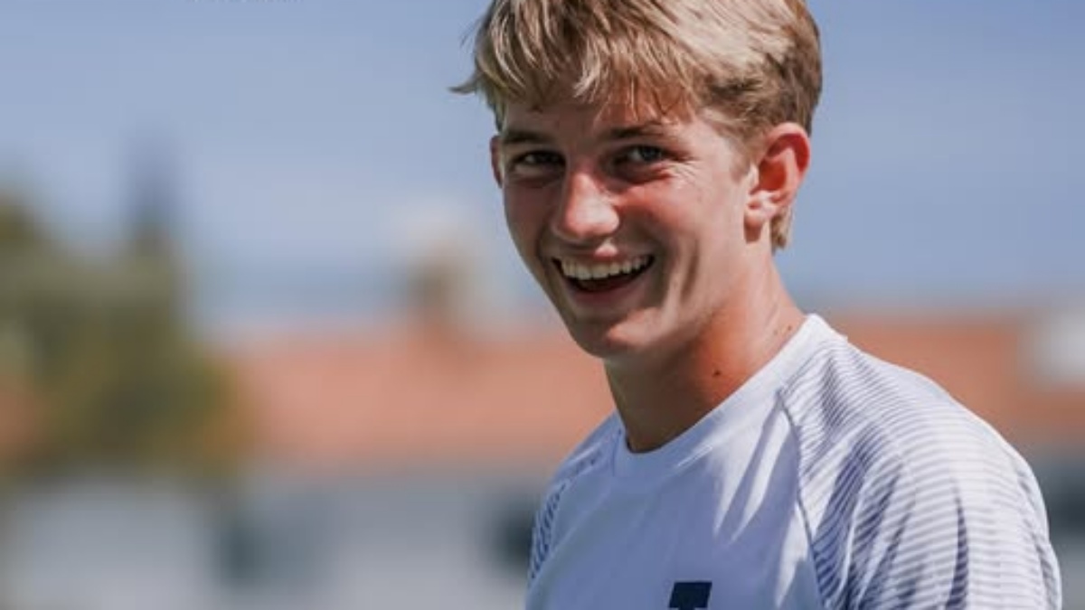 Tenisový reprezentant skončil pod koly auta, které řídila opilá žena. Před pár dny se stal šampionem