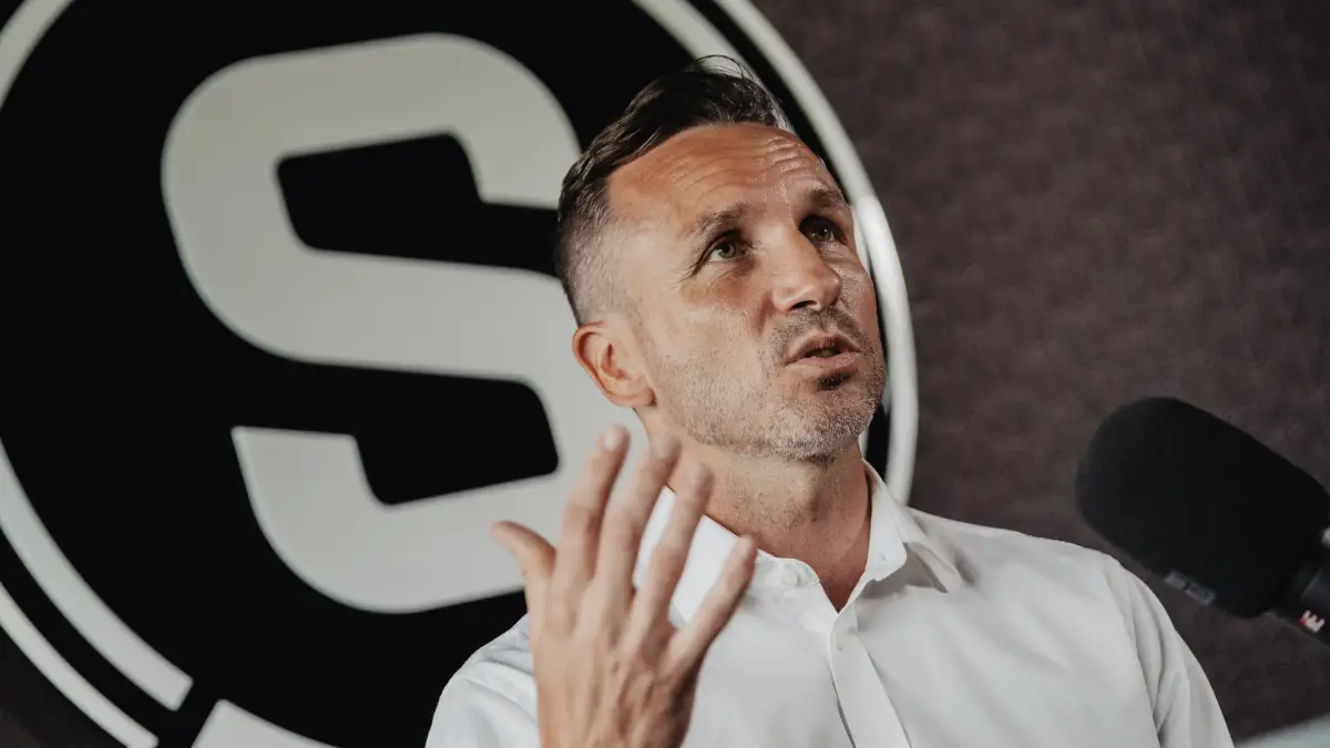 Šéf Sparty Sivok bije do českého fotbalu. Nikdo tady nechce kombinovat, bojí se vyhazovu