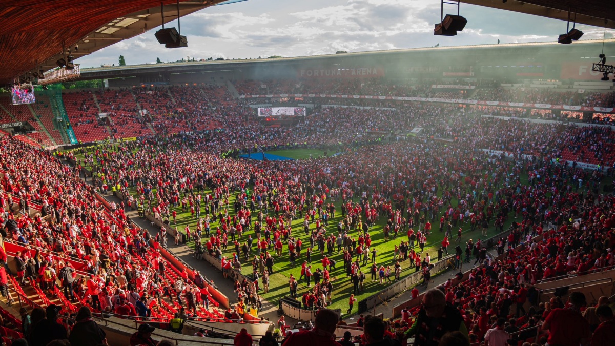 Eden může zmizet z fotbalové mapy. Stěhování Slavie je reálné už za pět let