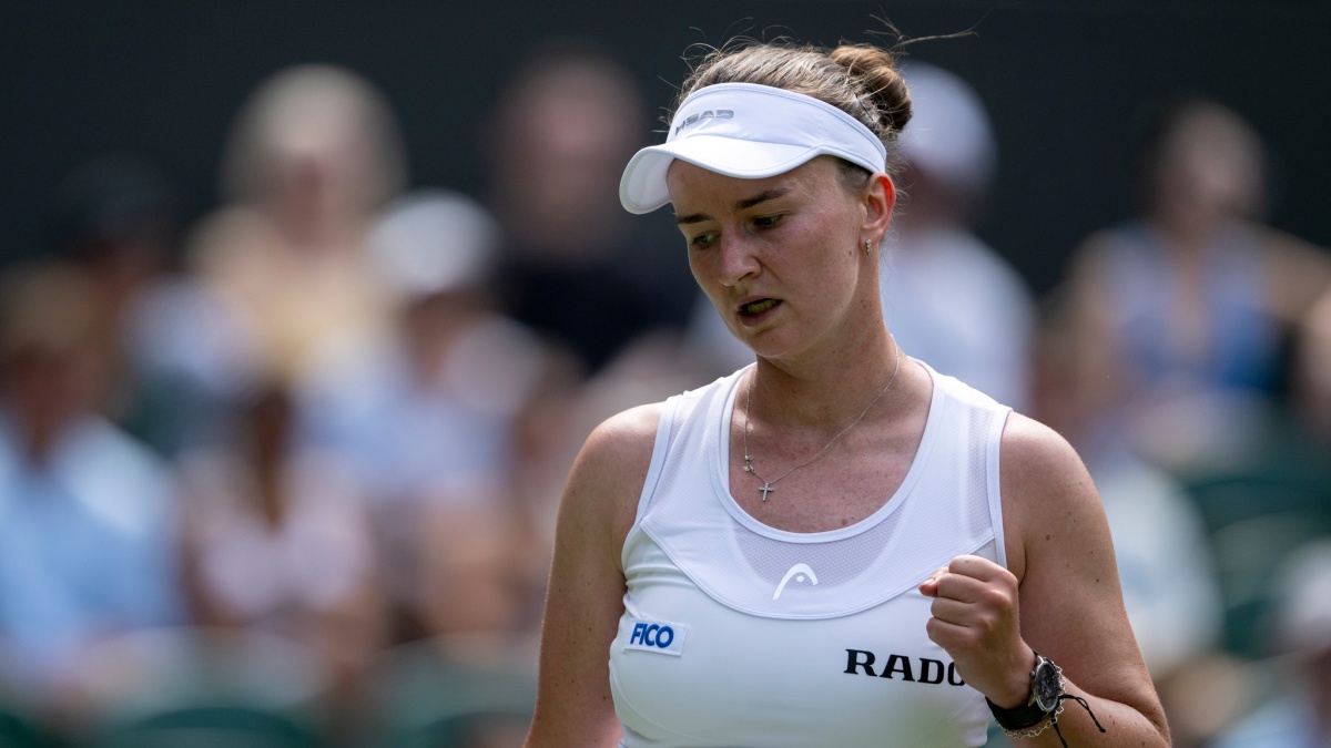 Pochybnosti o další tenisové kariéře. Wimbledonská královna Krejčíková popsala nekonečné utrpení
