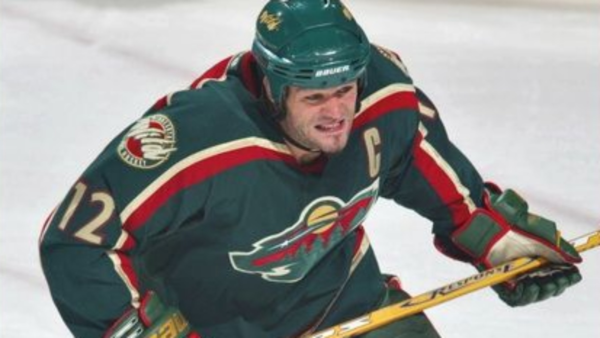 V NHL dělal kapitána. Po kariéře však 185 milionů rozfofroval a skončil jako bezdomovec