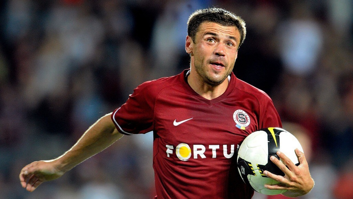 Kanonýr, který za Spartu nastřílel 12 branek, dojel na sraz českého nároďáku pod vlivem