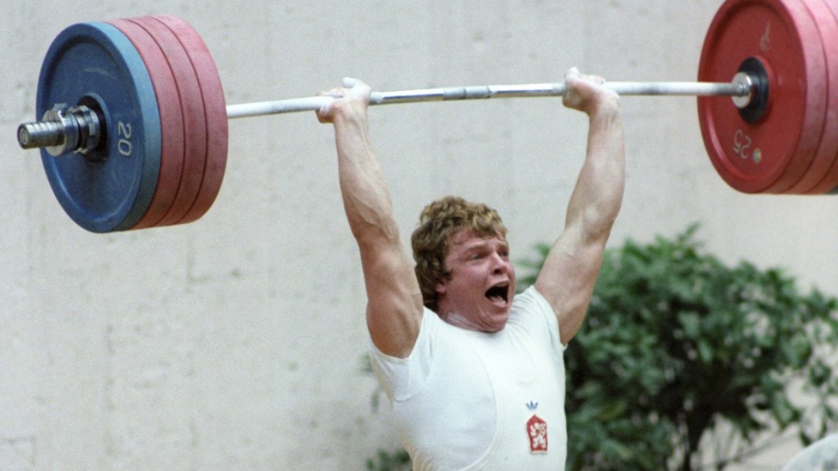 Krutý pád miláčka národa. Olympijský šampion si zničil zdraví a na jeho kontě svítila nula