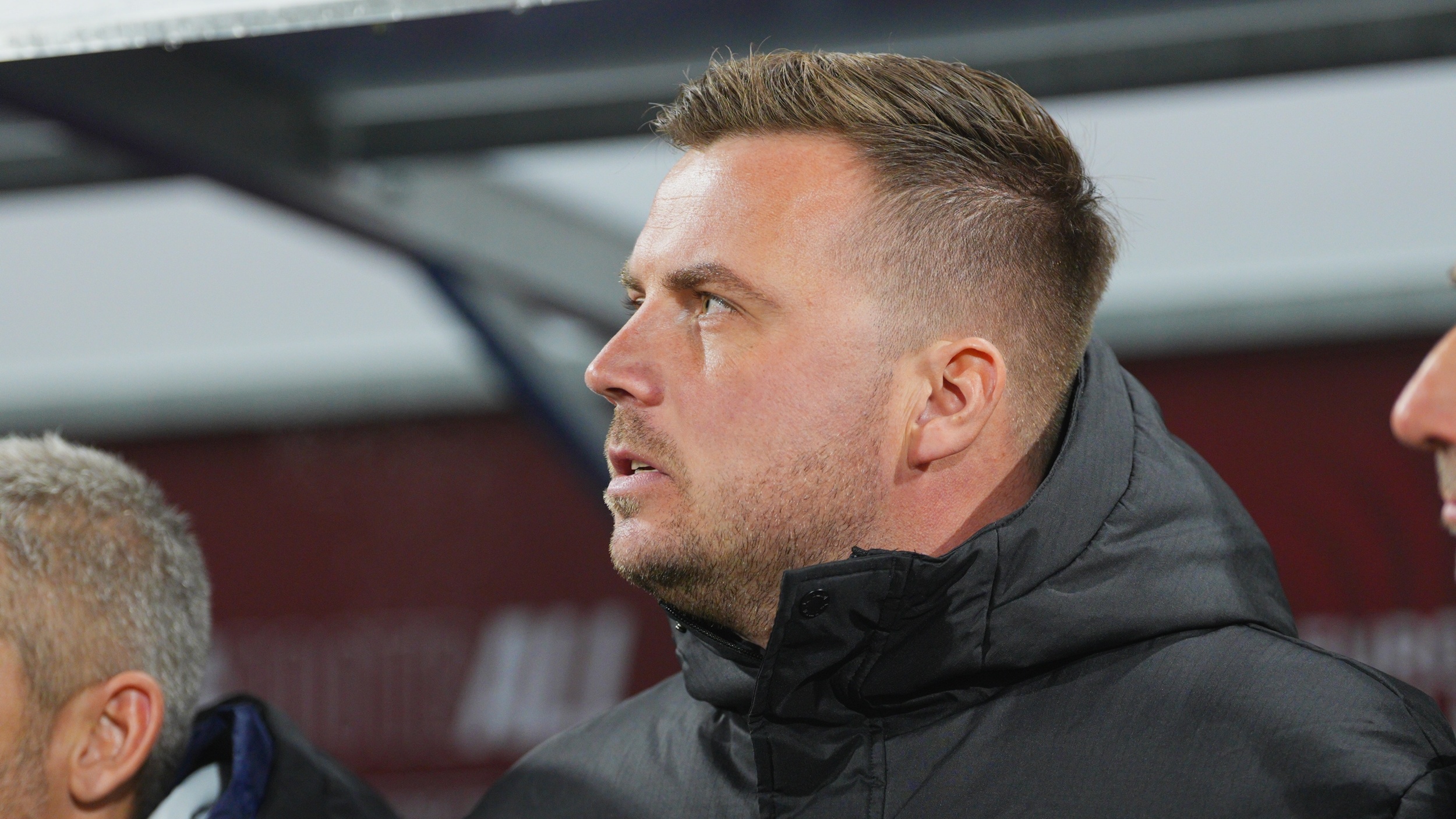 Rozkol v kabině národního týmu. Trenér apeloval na hráče, ať spor s fanoušky nehrotí