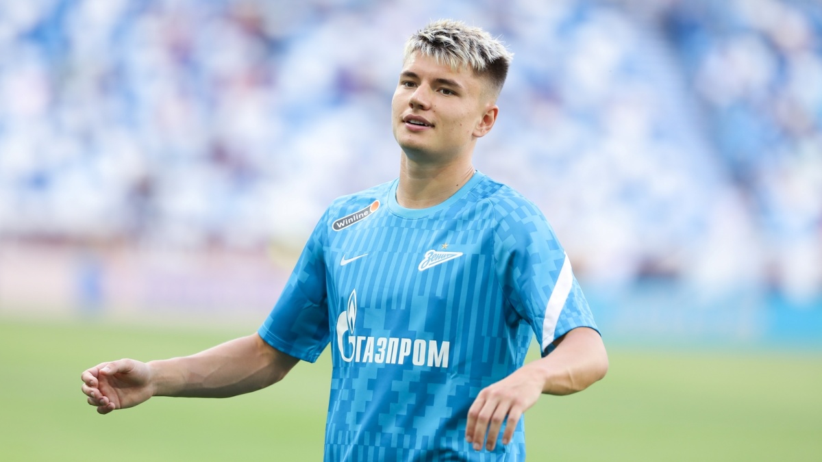 Fotbalový reprezentant ve spárech satanistů. Kamery zaznamenaly jeho boj