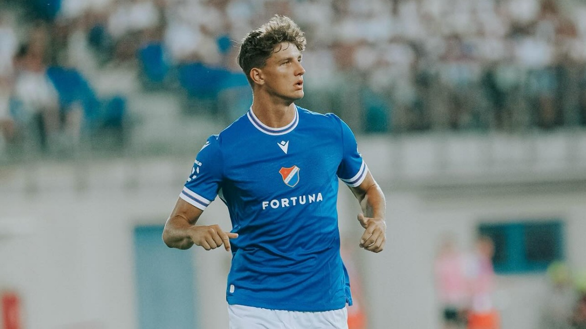 Boj Česka se Slovenskem o vycházející hvězdu. Sedmnáctiletý talent splnil poslední podmínku