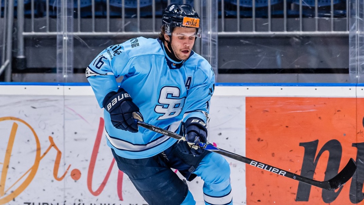 Hokejový reprezentant měl vážnou nehodu. Jeho stav je kritický, klub apeluje na veřejnost