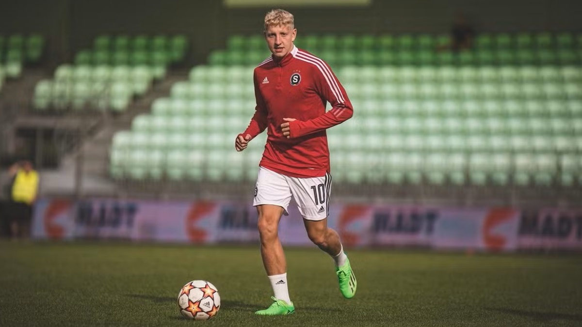 Syn legendy fotbalové Slavie je v maléru. Vše zaznamenala skrytá kamera