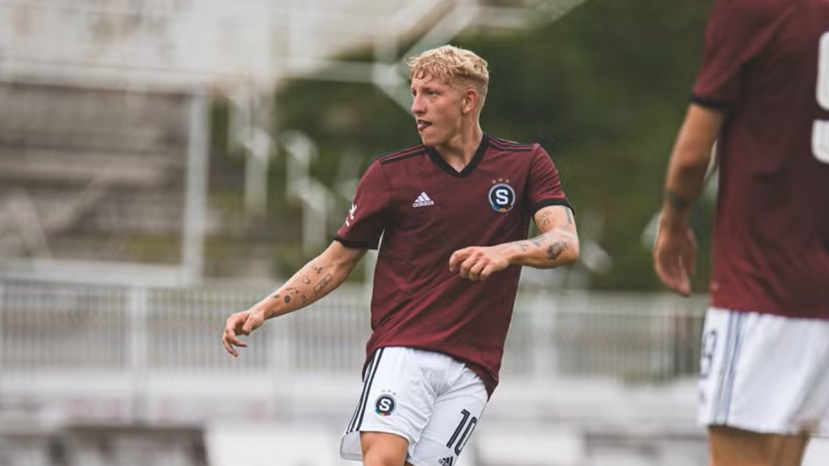 Pokračování kauzy zkrachovalého fotbalového reprezentanta. Svou obhajobou poškodil celou rodinu