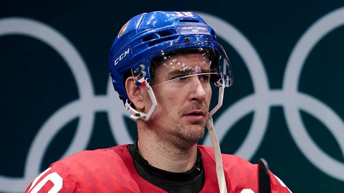 Jitka Čvančarová a politická kultura: Její ostrá slova v Divadle Palace si naši politici za rámeček nedají 2 Nekompromisní kritika kapitána Červenky. Pustil se do vyloučených spoluhráčů