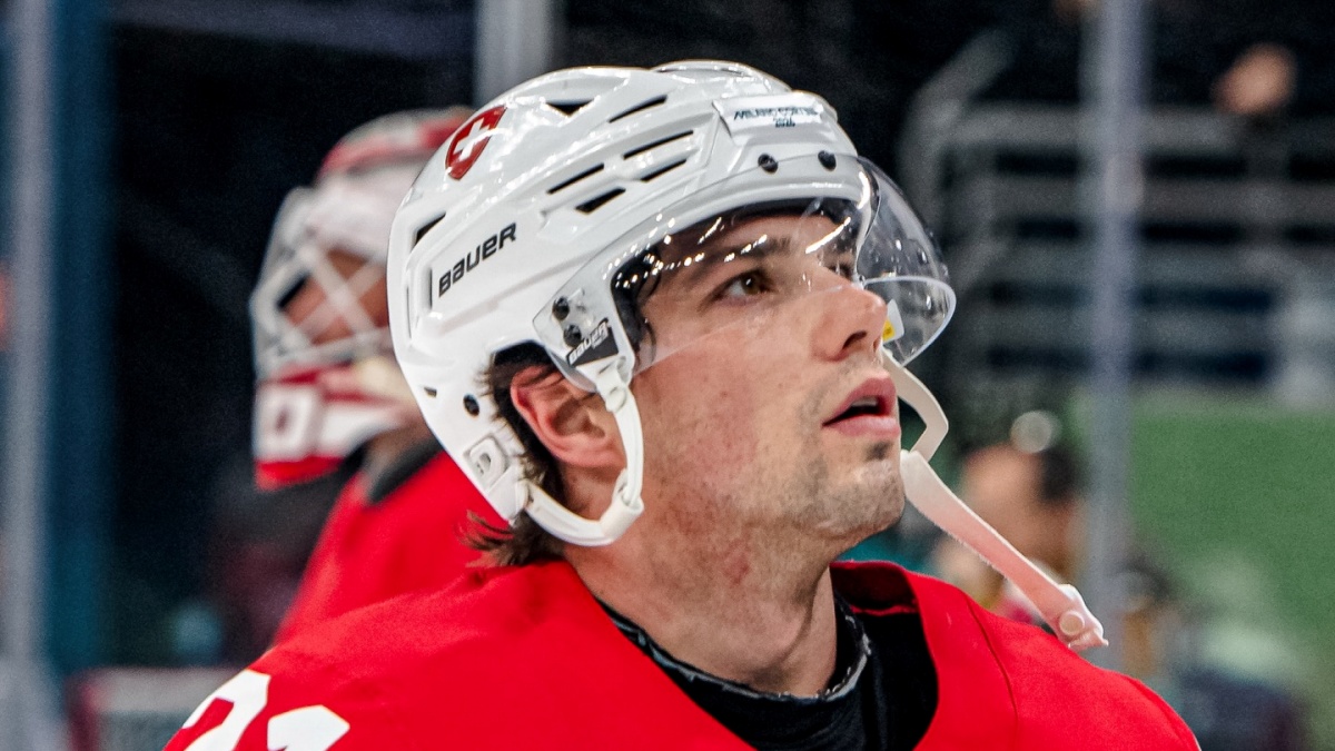 Hvězda s českou krví už je po operaci. Vážné zranění hokejového kanonýra zamávalo s reprezentací