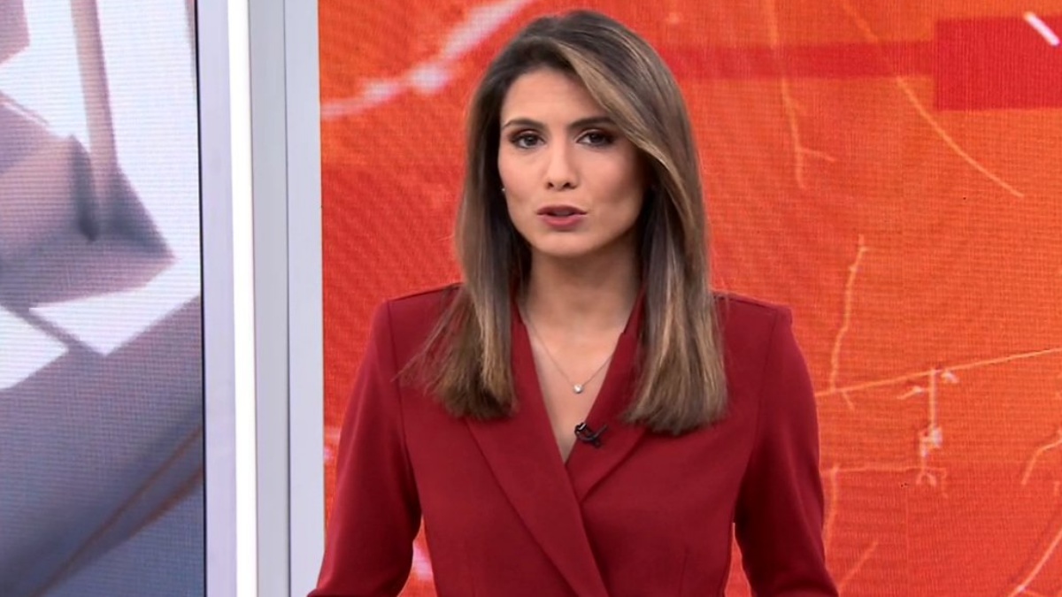 Hráči ji posílali do kuchyně a zvali na rande. Nejsvůdnější fotbalová rozhodčí raději zamířila do televize