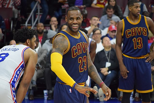 Kvíz: Myslíte, že víte, kdo v NBA bere nejvíc? Čísla vás překvapí víc než výsledky