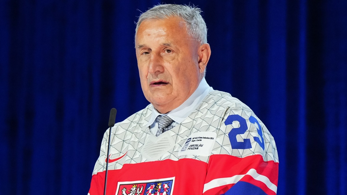 Boj hokejového mistra světa o život. Byl na tom podobně jako zesnulý český politik