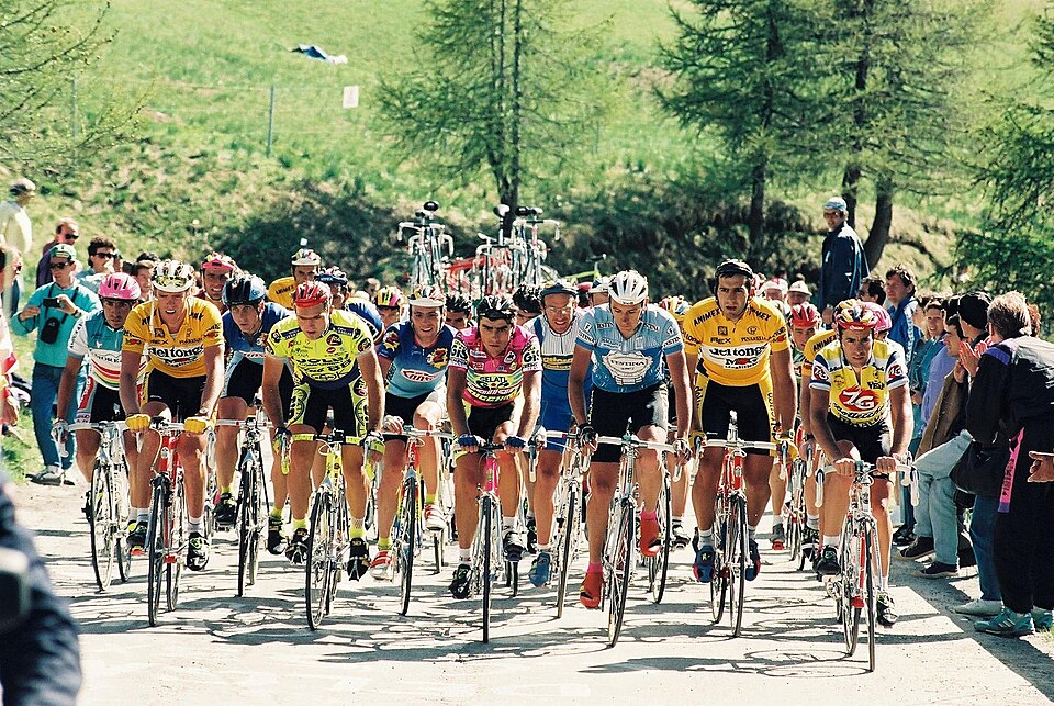 Žlutý trikot na Tour de France měnil majitele v etapách, které fanoušci dodnes pletou. Víc než 6 z 10 správně nedá skoro nikdo
