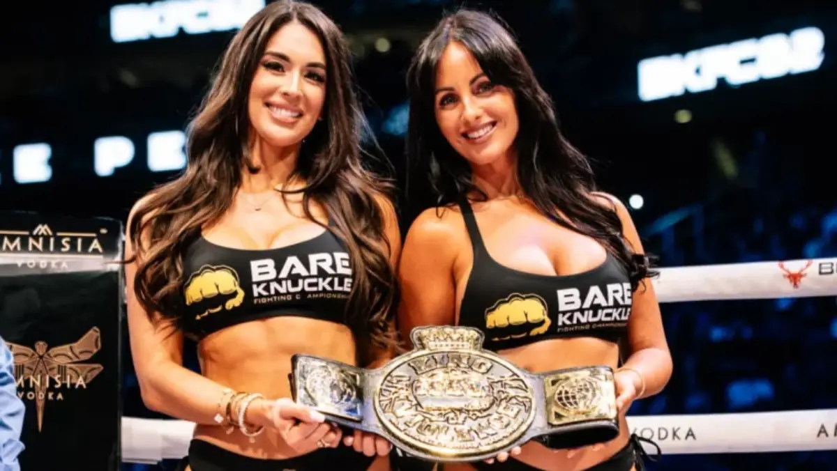 Populární ring girl Spivacková ohromila fanoušky v krajkovém spodním prádle