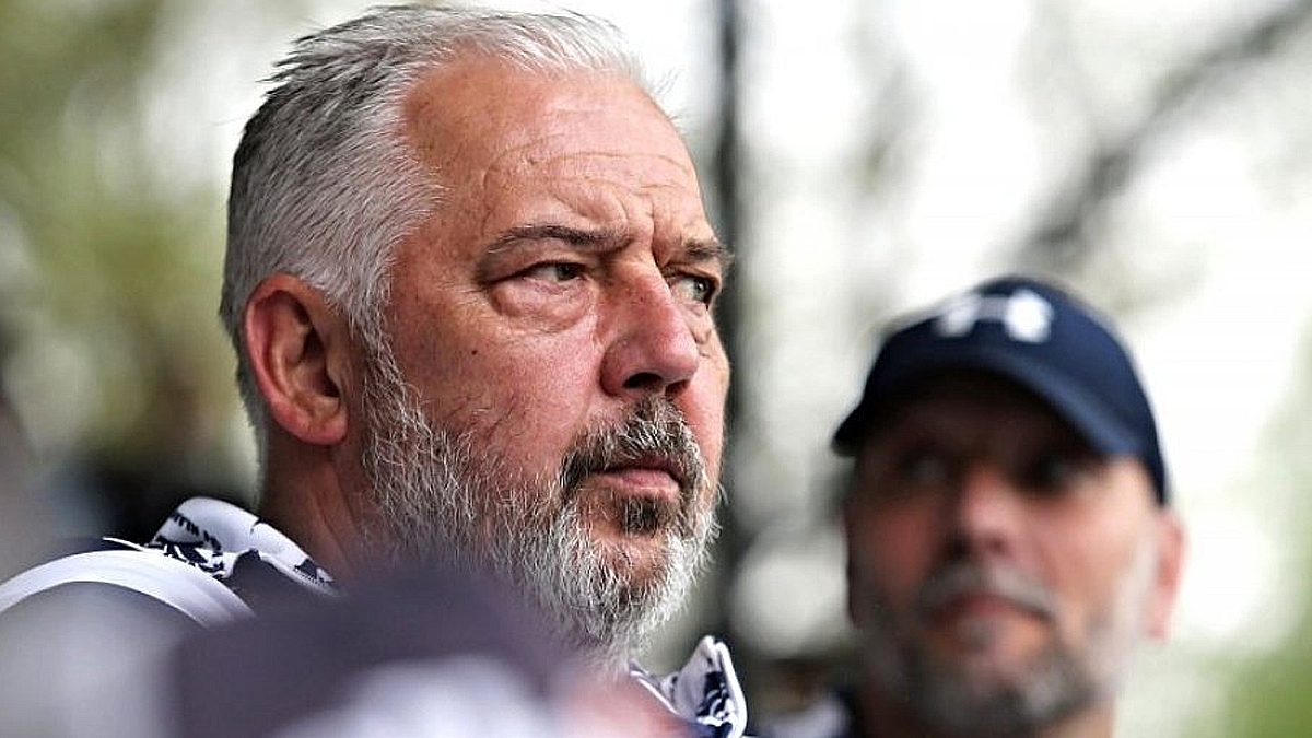 Komunistický výmysl. Hokejový mistr světa se pustil do trenéra kvůli smlouvám, v reprezentaci skončil