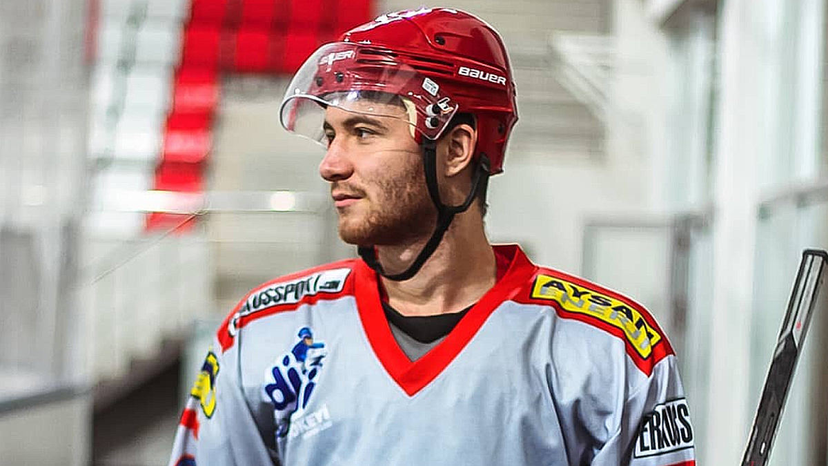 Pád hokejového reprezentanta Langa. Popsal sebezničující nálady v zámoří