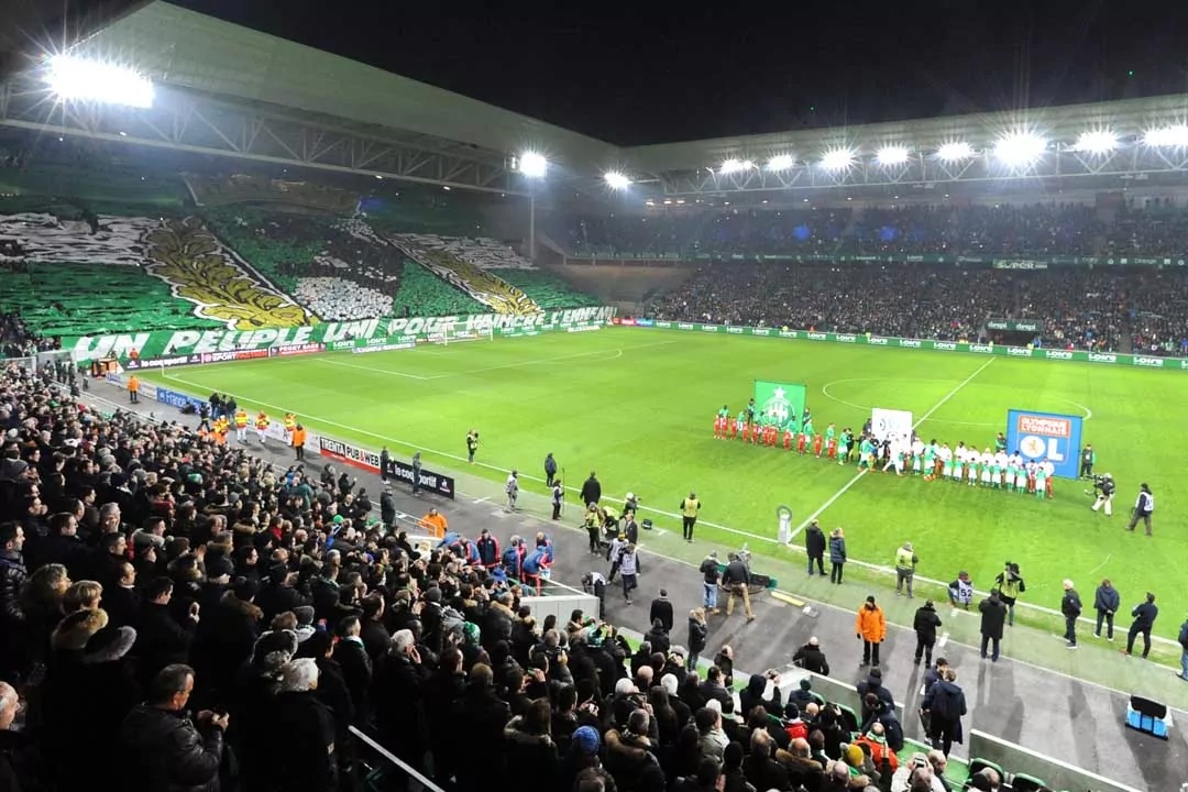 Vedra ve Francii si vyžádala život mladého fotbalisty. V Rhôně se koupal navzdory zákazu, proud ho stáhl