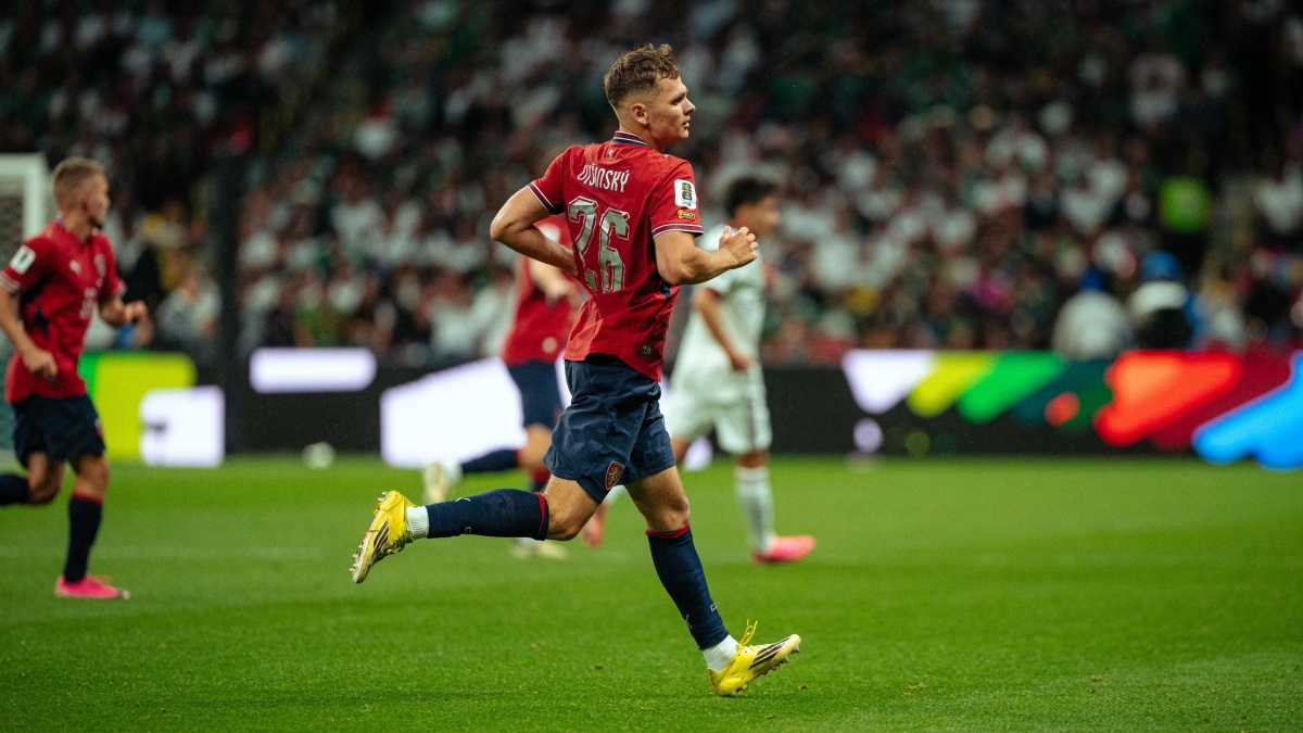 Překvapení v základní sestavě Česka. Višinský v klíčovém okamžiku selhal