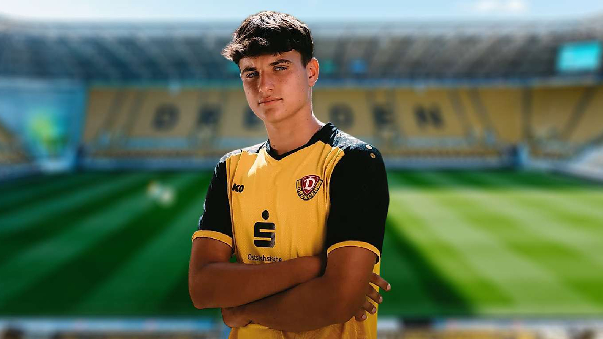 Českému fotbalu roste v Německu ofenzivní talent. Zahálka řeší přestup do bundesligové Borussie