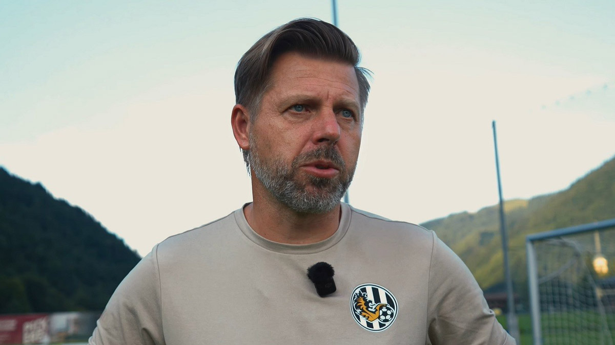 Poprask v ambiciózním Hradci. Kouč Horejš pohrozil oporám