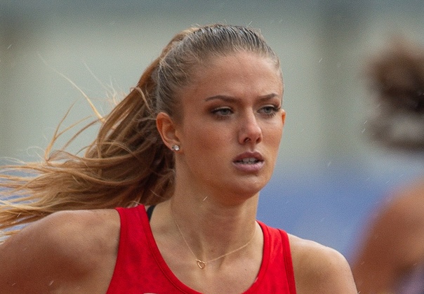 Alica Schmidtová pobavila pět milionů sledujících snímkem po tréninku v horku. Jsem sexy troska, vzkázala