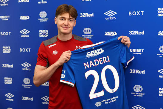 Česko riskuje ztrátu Naderiho z Rangers ve prospěch Bulharska. Útočník by mohl být vysokou pojistkou za Schicka