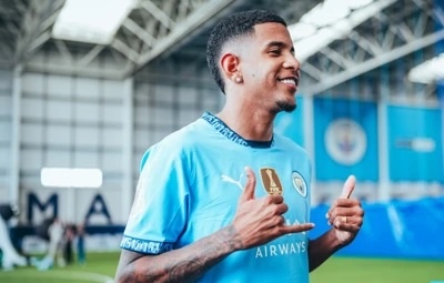 Tottenham posílil brazilský křídelník Sávio za 2,4 miliardy. V Manchesteru City se neprosadil a přišel o místo v nároďáku