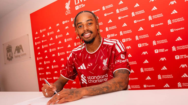 Liverpool dokončil přestup za 3,5 miliardy korun. Z PSG přichází dvojnásobný vítěz Ligy mistrů Barcola