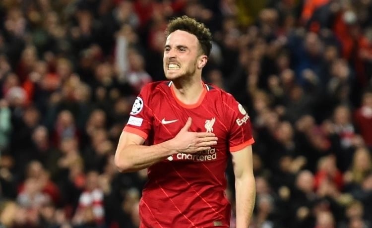 Podraz saúdských fanoušků nemá obdoby. Skandovali jméno zesnulého hráče Joty a teď přišel tvrdý trest pro celý klub
