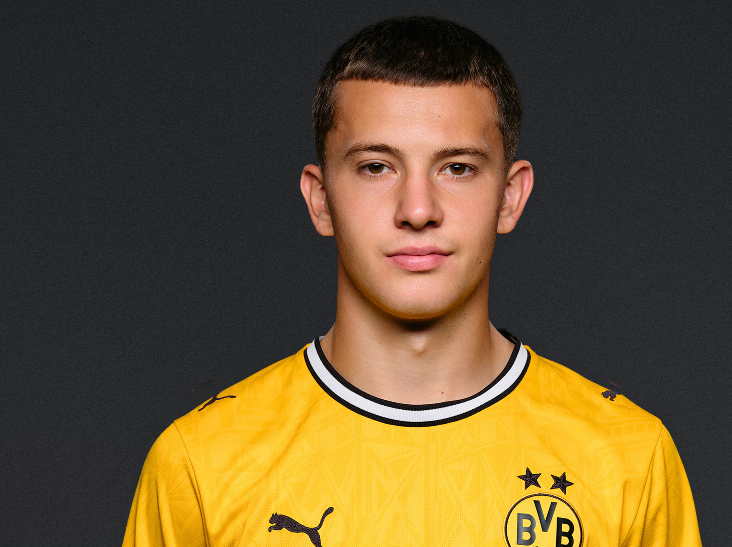 Nová posila Dortmundu skolabovala v Lize mistrů bez kontaktu se soupeřem. Hummels přiznal, že ho to vyděsilo