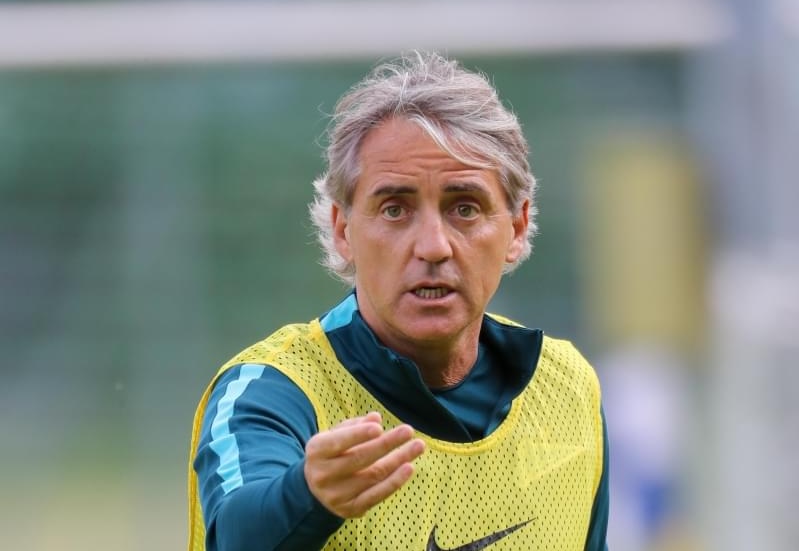 Mancini se vrátil k Itálii a hned vyhrál 4:1 v Turecku. Za Azzurri nastoupila bratrská dvojice poprvé po 111 letech