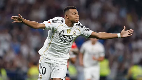 Mbappé schválně zakryl nápis na tričku při zápase Realu. Vysvětlil to jednou větou o utonulých migrantech