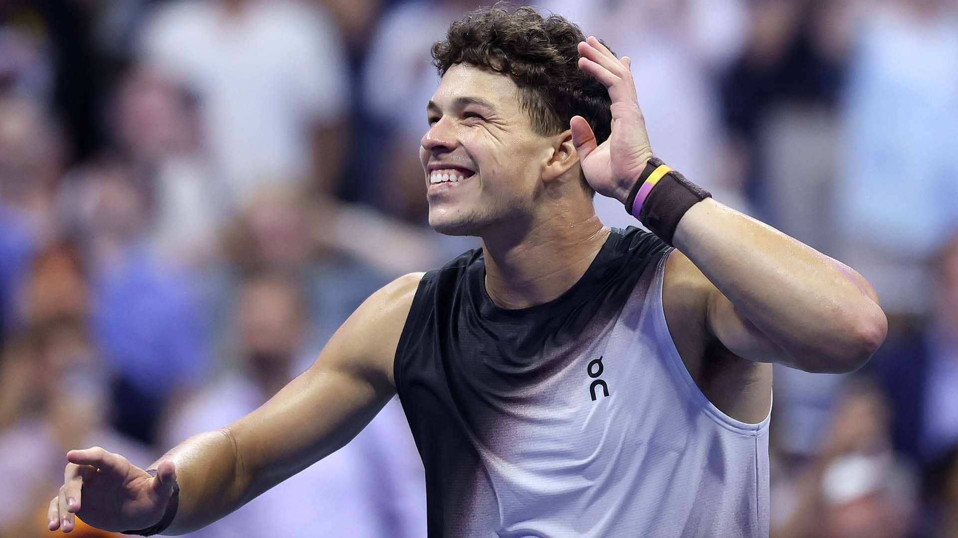 Shelton skolil Alcaraze ve 3:33 ráno a přepsal dějiny US Open. Čechům v Davis Cupu možná nahrál víc, než tuší